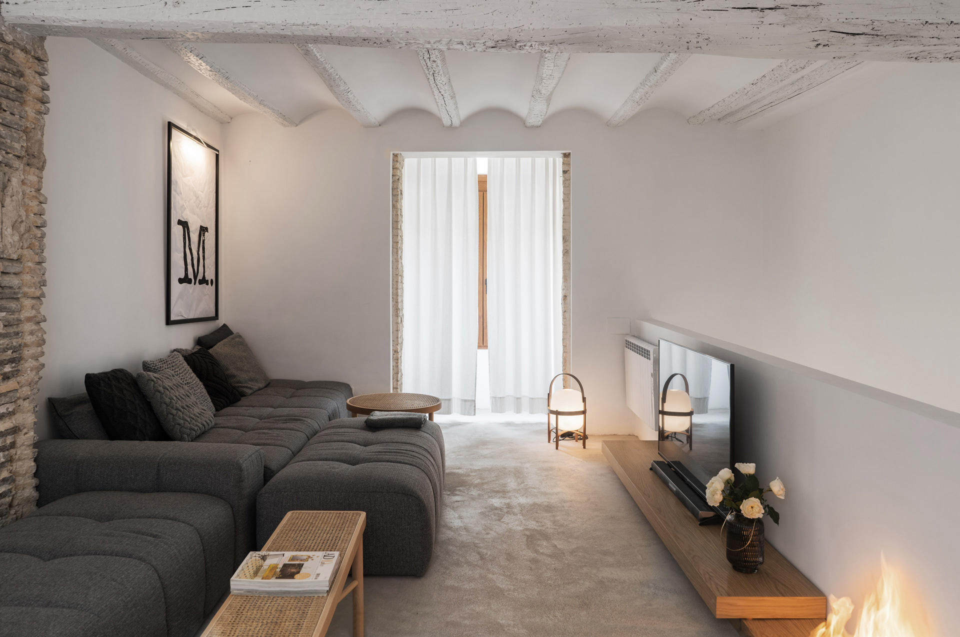 BiCubic - Santa Cole